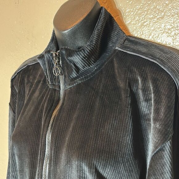 Victoria’s Secret on point women’s large velvet ribbed mock neck zip up sweater - Picture 2 of 6